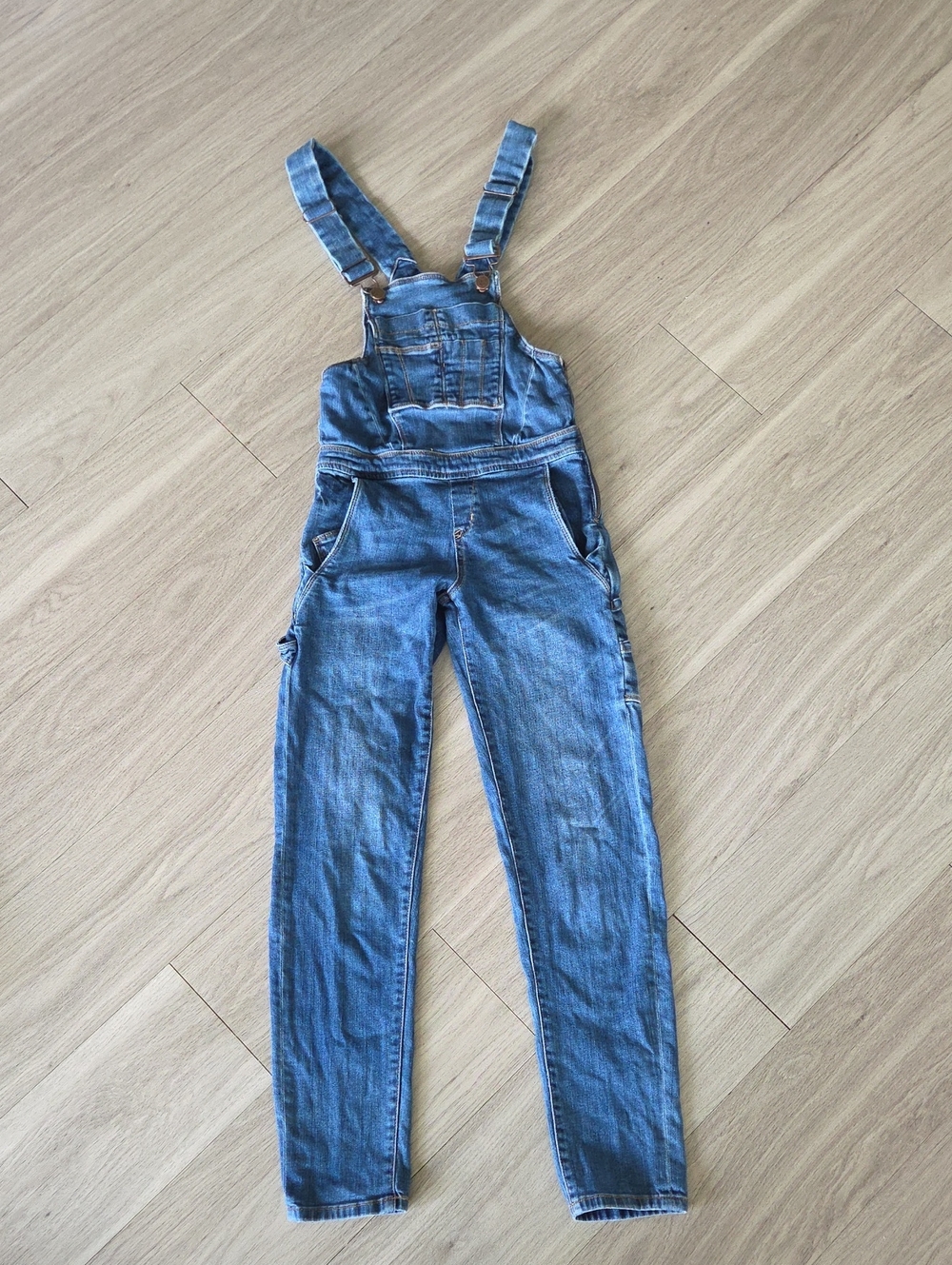 BlankNYC Skinny Jean Overalls. Size 24. 98% Cotton!